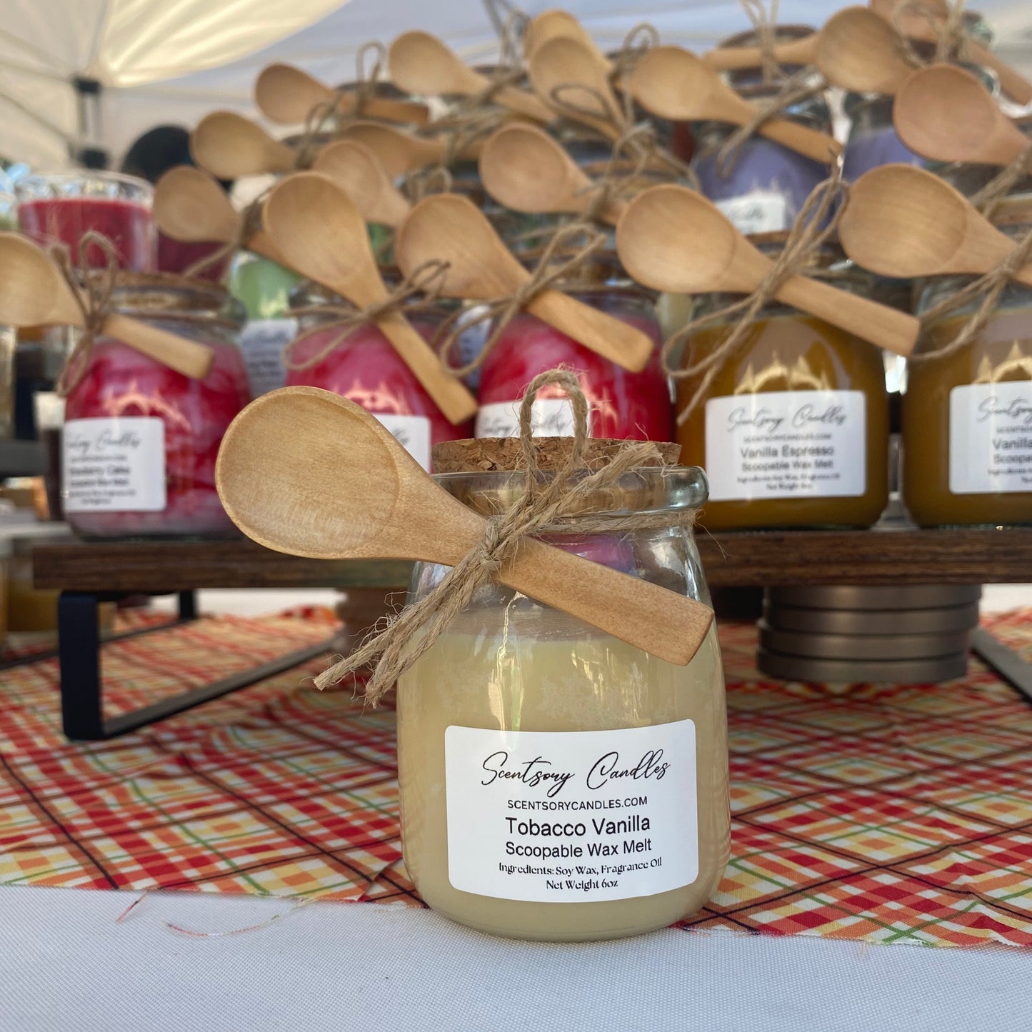 Tobacco Vanilla Scoopable Wax Melts